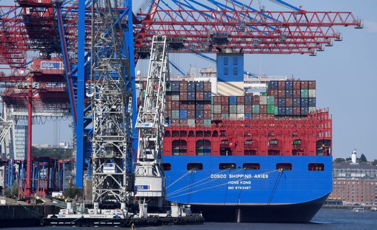 Hamburg’s China Fudge Adds Another Notch to Xi’s Belt